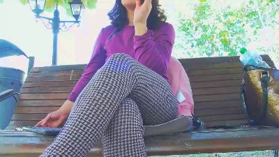French_Claire25 live cam on Cam4