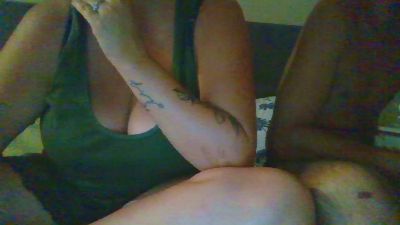 Frenchcouple950 live cam on Cam4