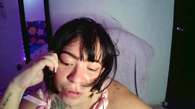 Fresiita_1 live cam on Cam4
