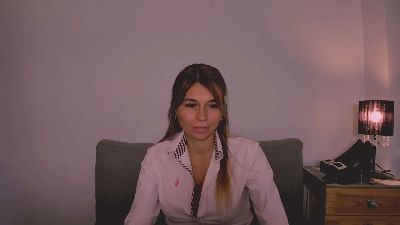 FreyaDoll live cam on Cam4