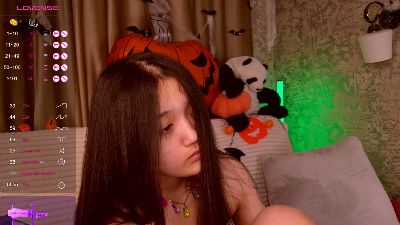 FreyaRay live cam on Cam4