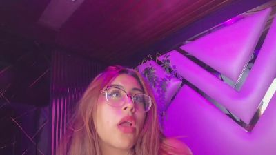 Freya_Miller_ live cam on Cam4
