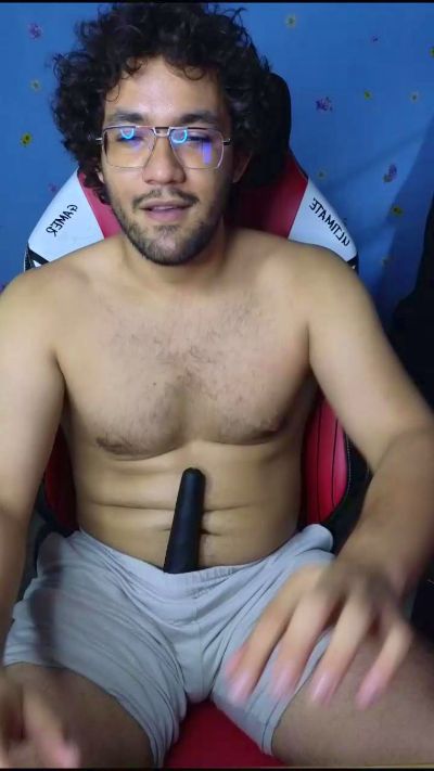 FreyrStyle live cam on Cam4