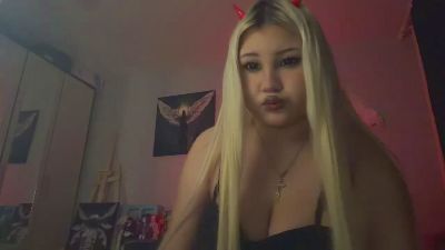 FriedaTopick live cam on Cam4