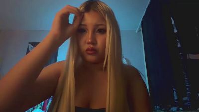FriedaTopick live cam on Cam4