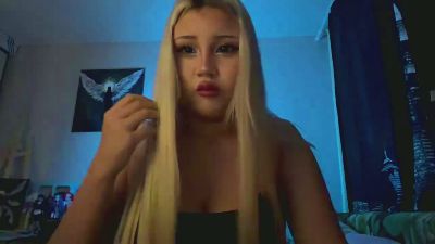 FriedaTopick live cam on Cam4
