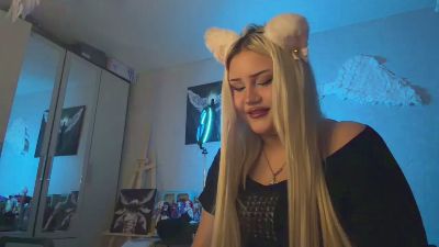 FriedaTopick live cam on Cam4
