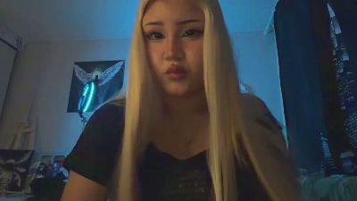 FriedaTopick live cam on Cam4
