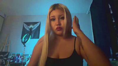 FriedaTopick live cam on Cam4