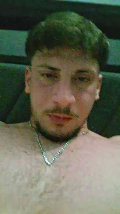 Friend999 live cam on Cam4
