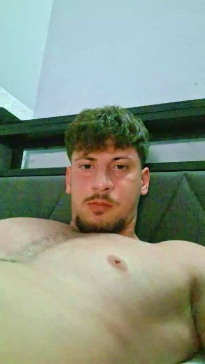 Friend999 live cam on Cam4