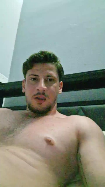 Friend999 live cam on Cam4