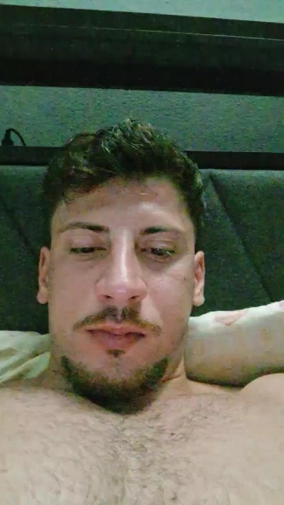 Friend999 live cam on Cam4