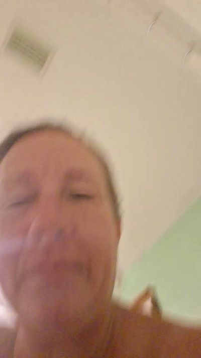 Fritter82 Live Cam on Cam4