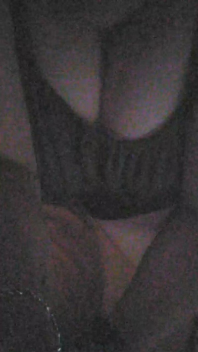 Fruta_prohibida live cam on Cam4