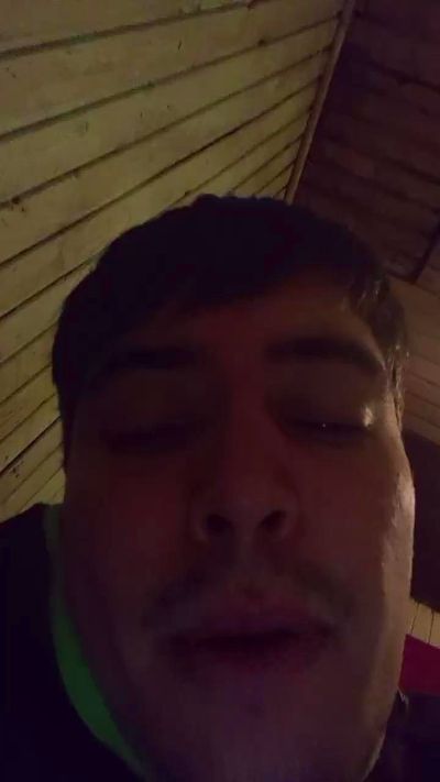Fsst4 live cam on Cam4