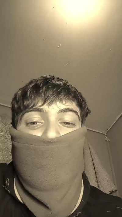 Fsst4 live cam on Cam4