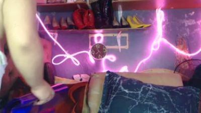 FuckMachineGun live cam on Cam4