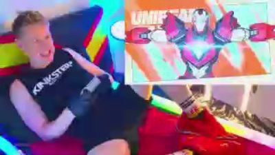 Fucthebitch live cam on Cam4