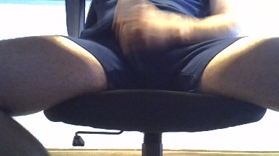 Funboy95 live cam on Cam4