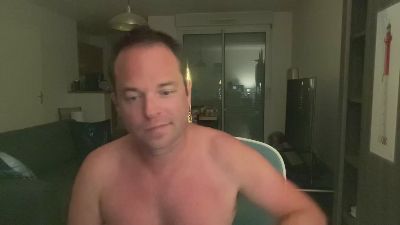 Funny1870 live cam on Cam4