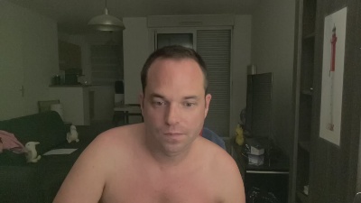 Funny1870 live cam on Cam4