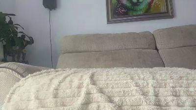 Funycouple80 live cam on Cam4