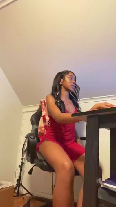 Funziestraw live cam on Cam4