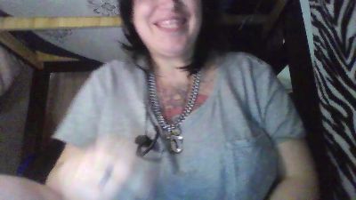 Fuqmeovrplz live cam on Cam4