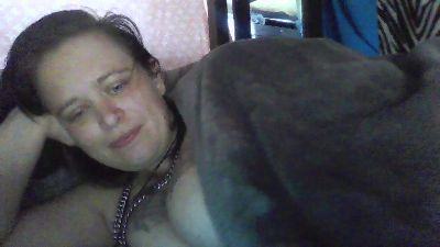 Fuqmeovrplz live cam on Cam4