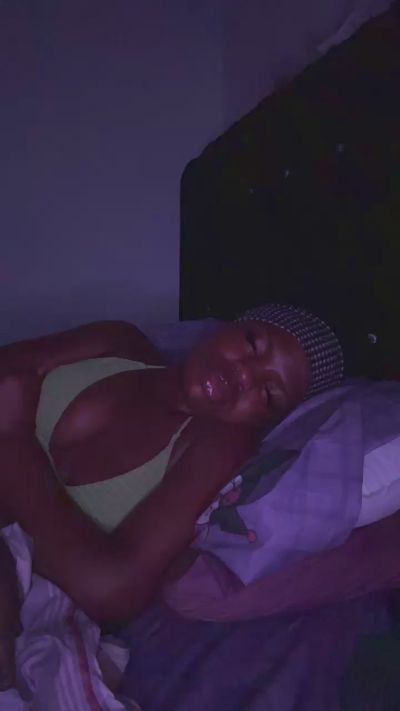 FynVee live cam on Cam4