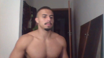 GBoyBrazil live cam on Cam4
