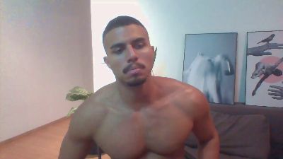 GBoyBrazil live cam on Cam4
