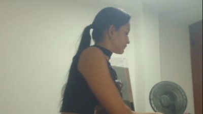 GOLDENBOOTY live cam on Cam4