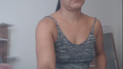 GOLDENBOOTY live cam on Cam4