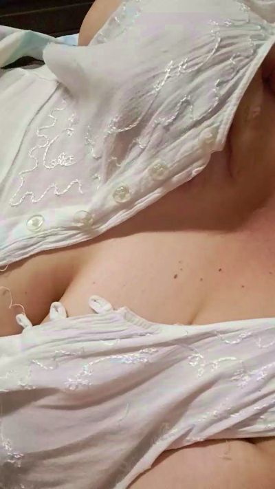 GRACIELAISV892 live cam on Cam4