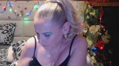GRANNY_LISA live cam on Cam4