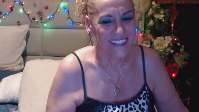 GRANNY_LISA live cam on Cam4