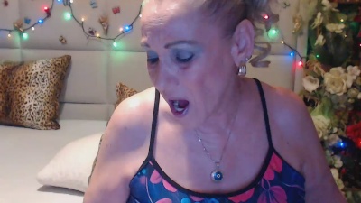 GRANNY_LISA live cam on Cam4