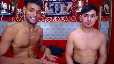 GUYSPEIN live cam on Cam4
