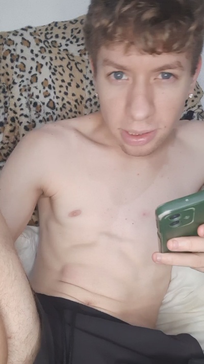 Gab_gss live cam on Cam4