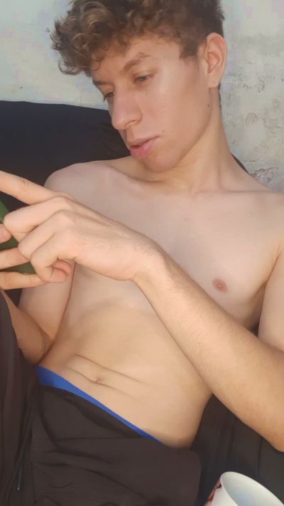 Gab_gss live cam on Cam4