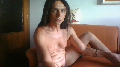 Gabbbi live cam on Cam4