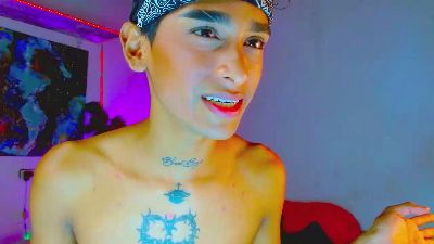 Gabo_hot_boy live cam on Cam4