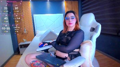 GabyRose9 live cam on Cam4