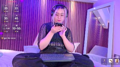 GabyRose9 live cam on Cam4