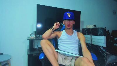 Gael_Jones live cam on Cam4