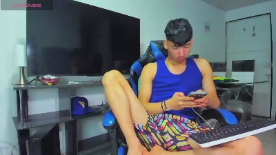 Gael_Jones live cam on Cam4