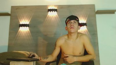 Gaeliitto live cam on Cam4
