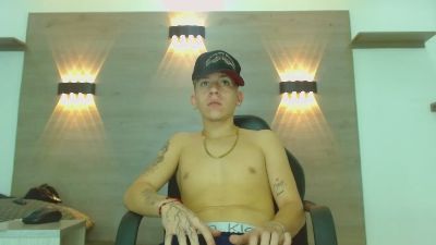 Gaeliitto live cam on Cam4